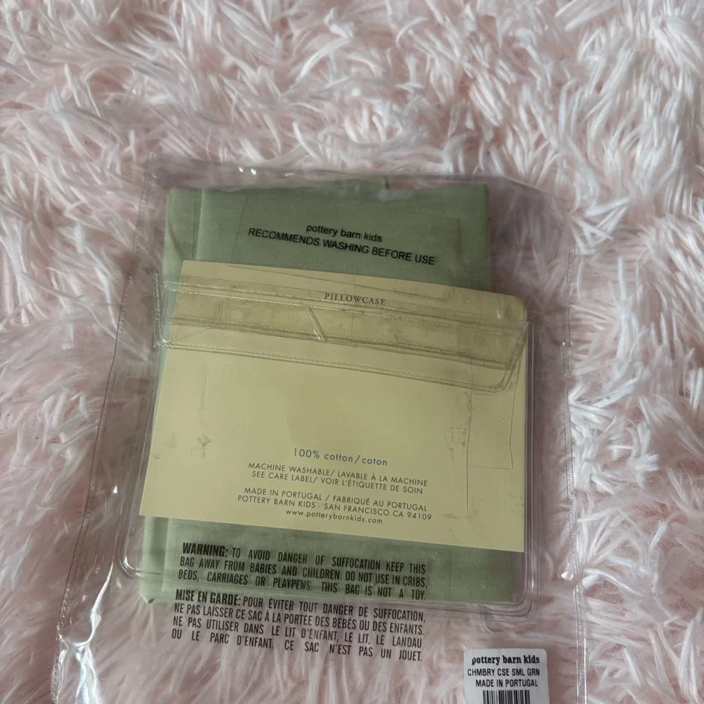 Pottery Barn Kids Chambray Pillowcase in Green NEW